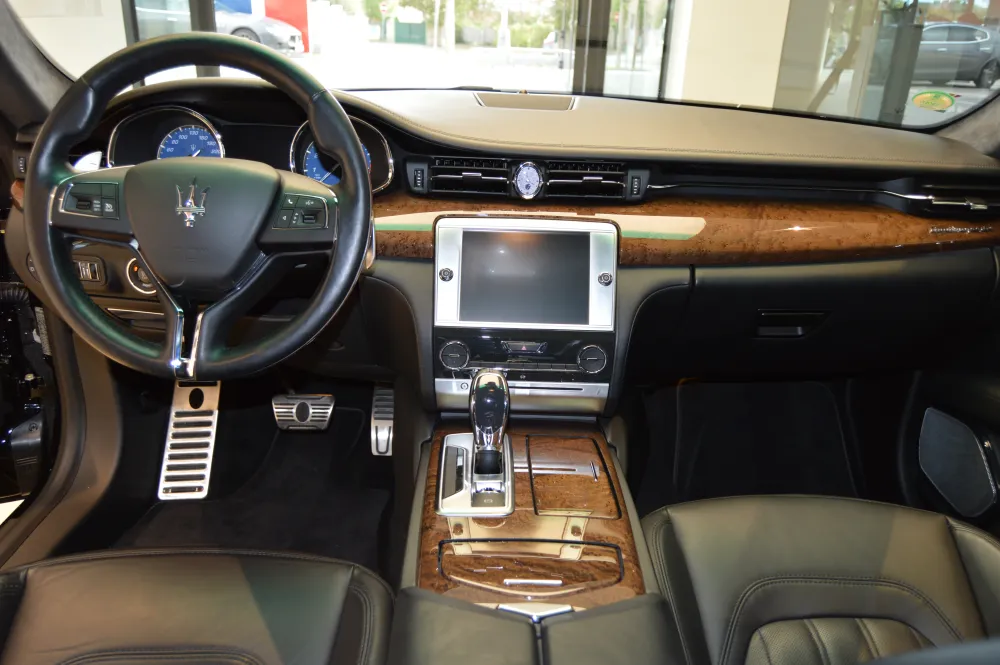 Maserati Quattroporte foto 2