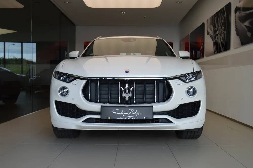 Maserati Levante foto 5