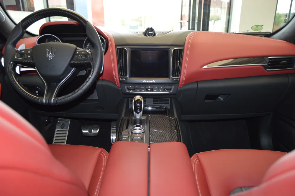 Maserati Levante foto 2