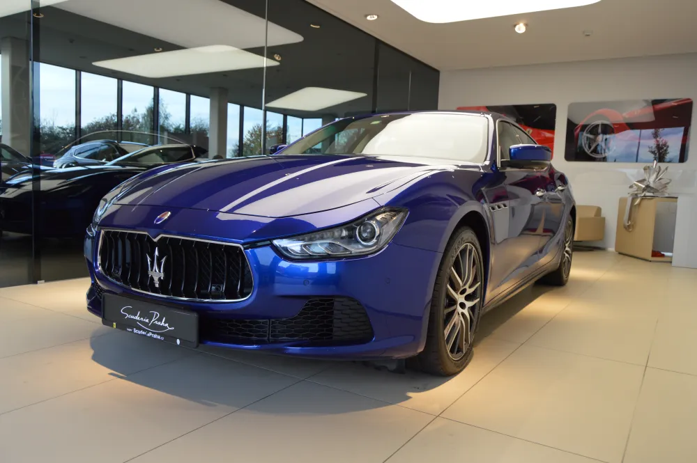 Maserati Ghibli foto 1