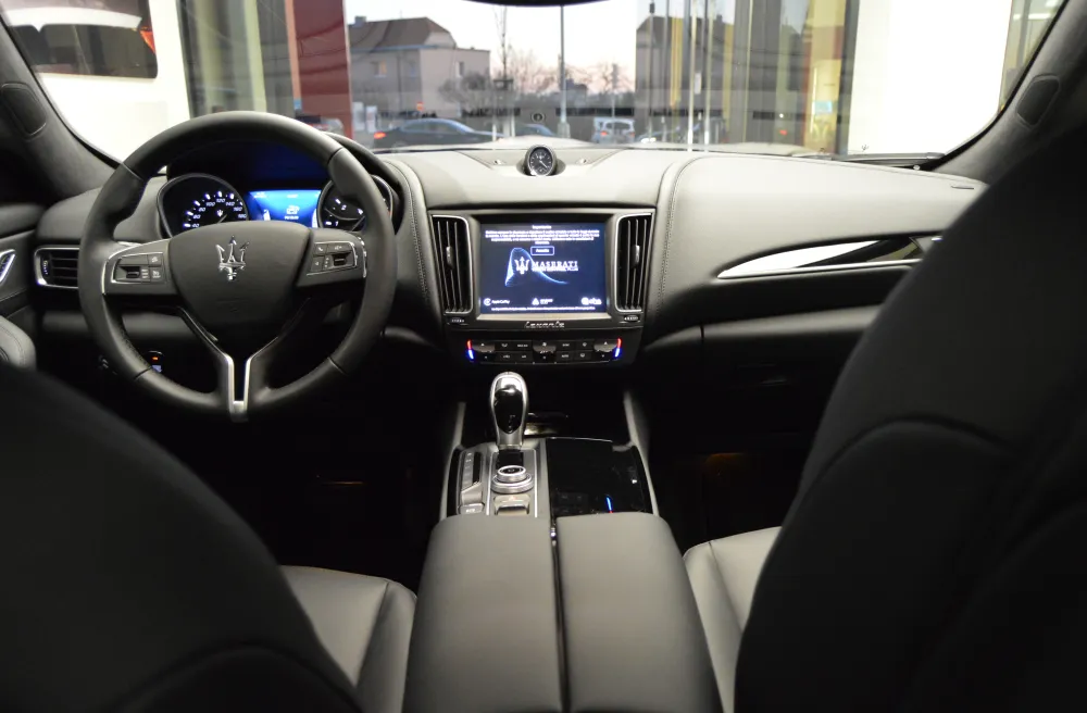 Maserati Levante foto 7