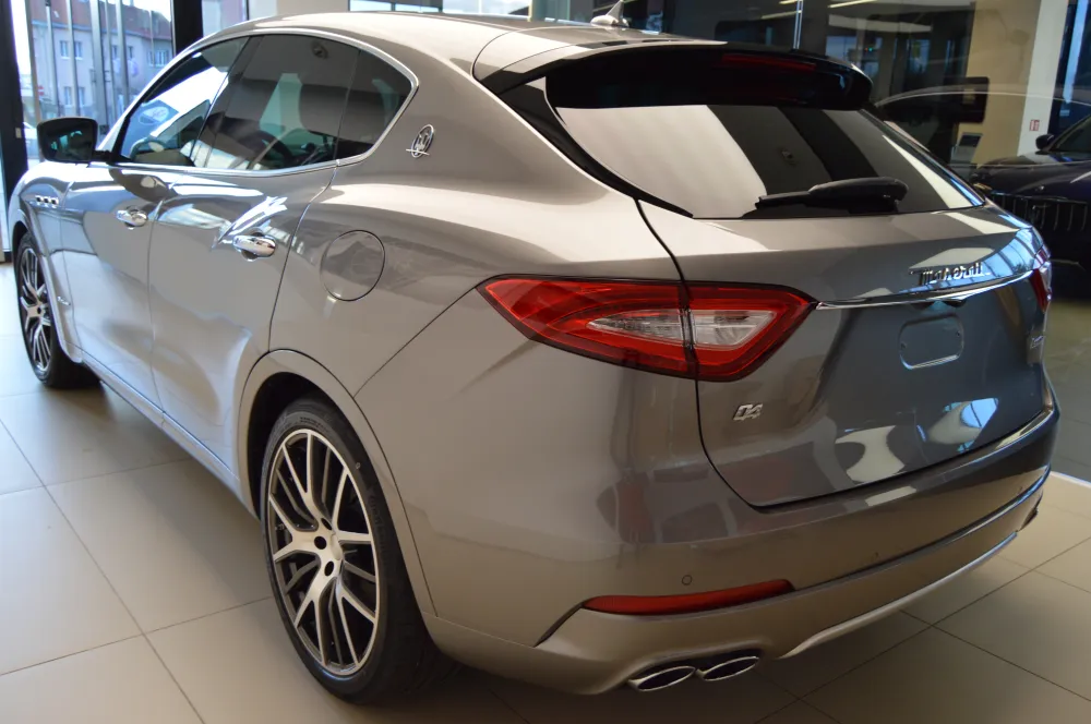 Maserati Levante foto 5