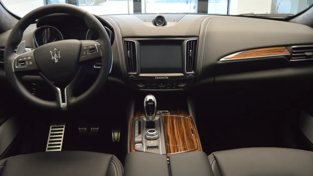 Maserati Levante foto 7