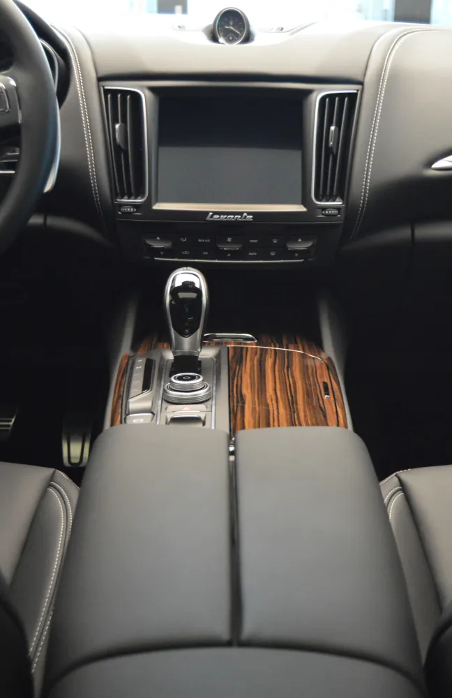 Maserati Levante foto 8