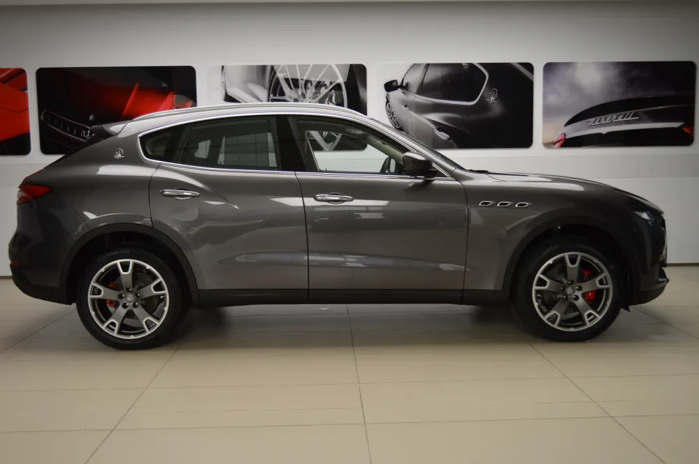 Maserati Levante foto 3