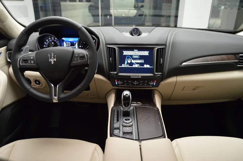 Maserati Levante foto 7