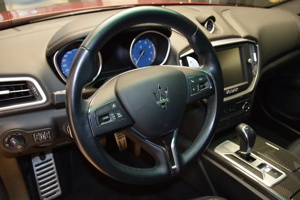 Maserati Ghibli foto 9