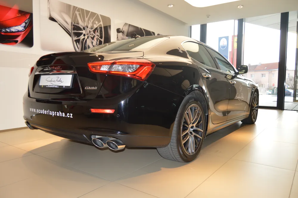 Maserati Ghibli foto 7