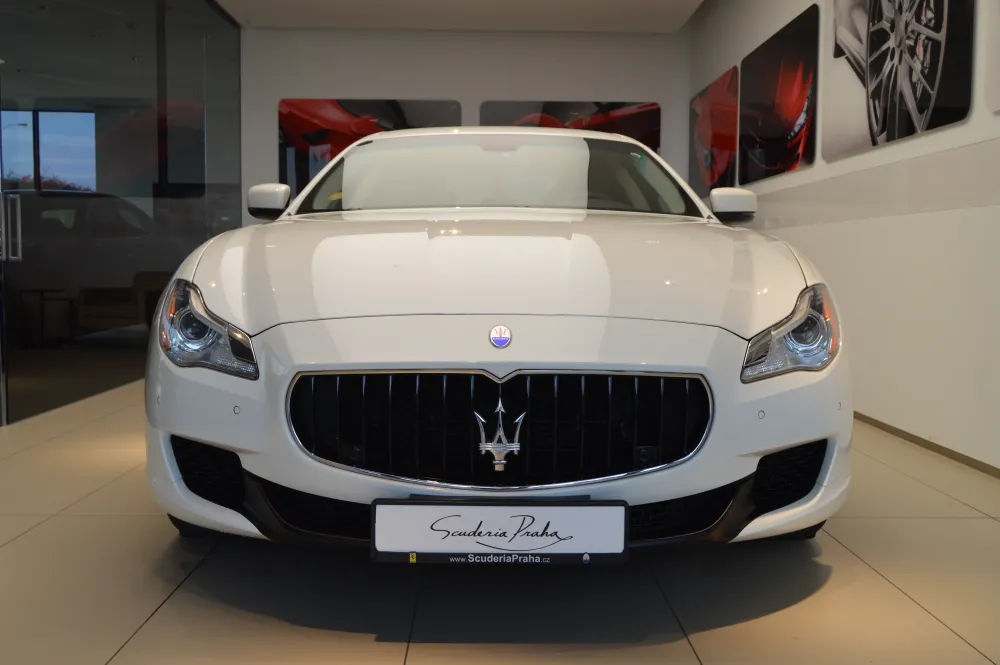 Maserati Quattroporte foto 4