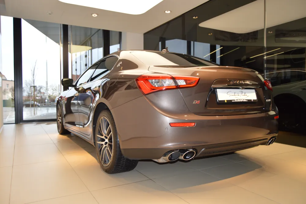 Maserati Ghibli foto 3