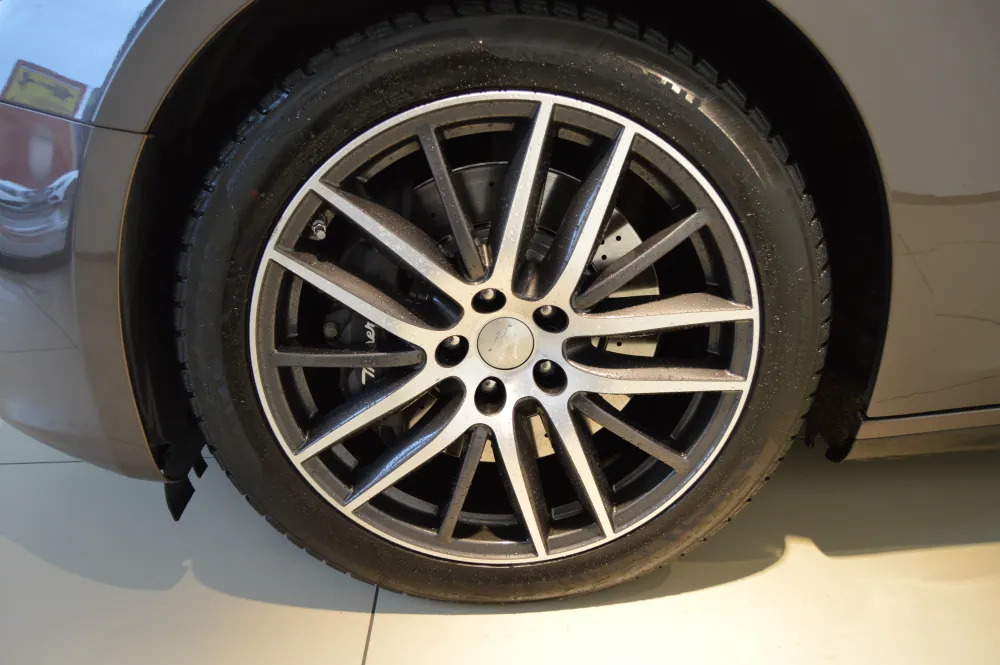 Maserati Ghibli foto 17