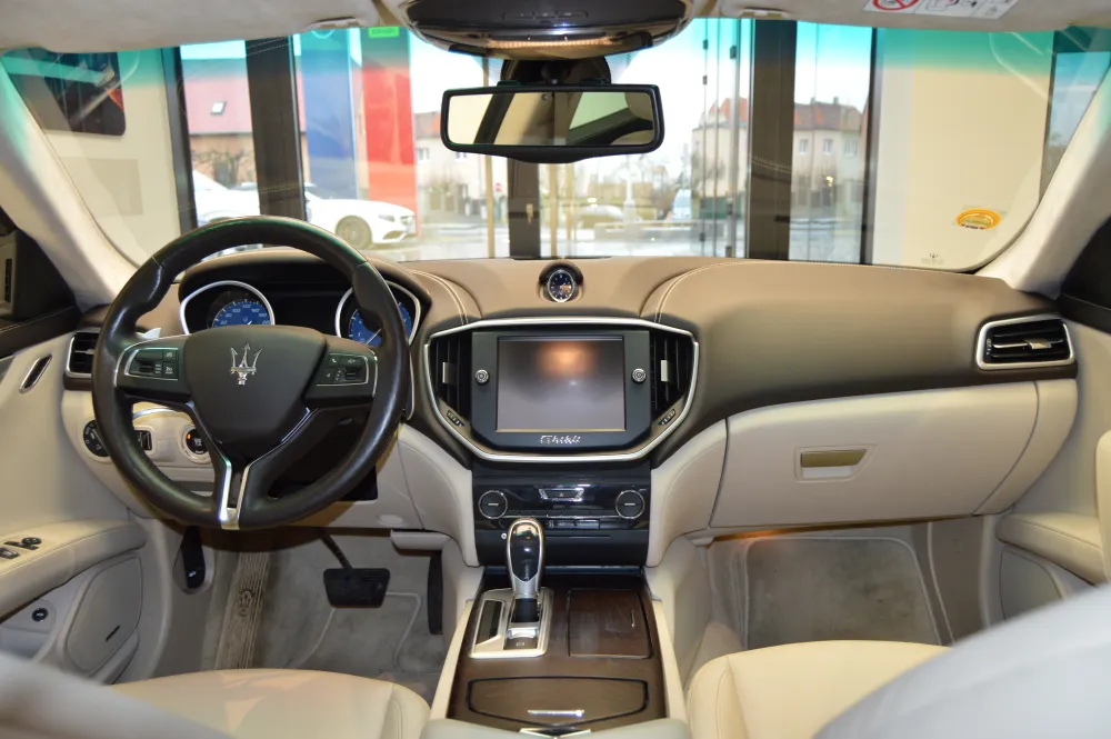 Maserati Ghibli foto 2
