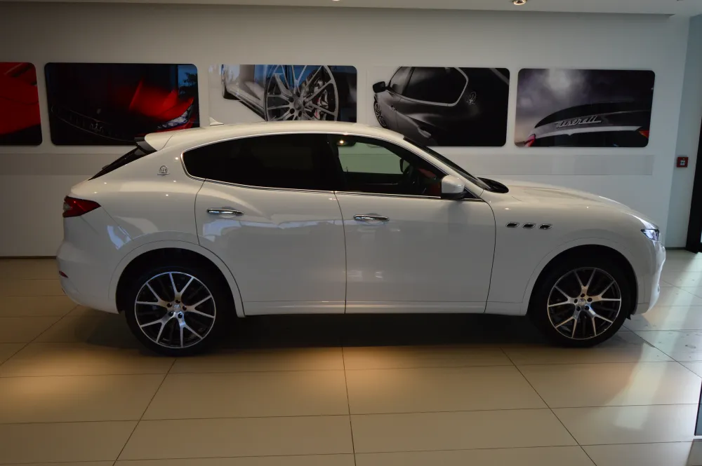 Maserati Levante foto 3