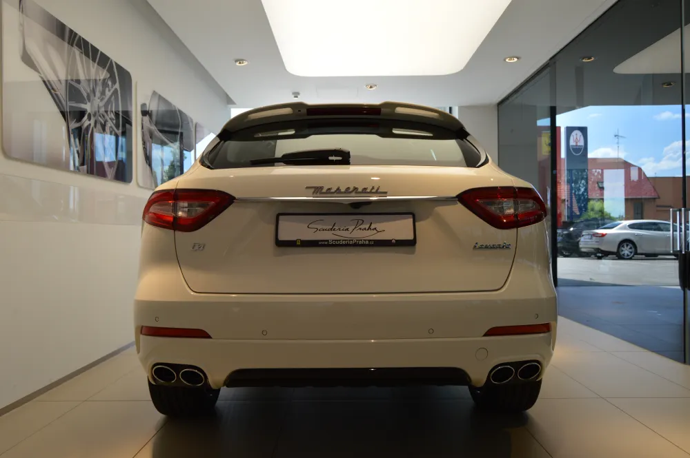 Maserati Levante foto 7