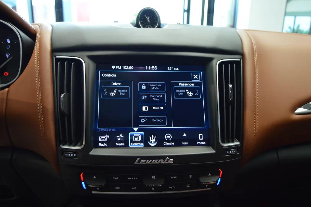 Maserati Levante foto 8