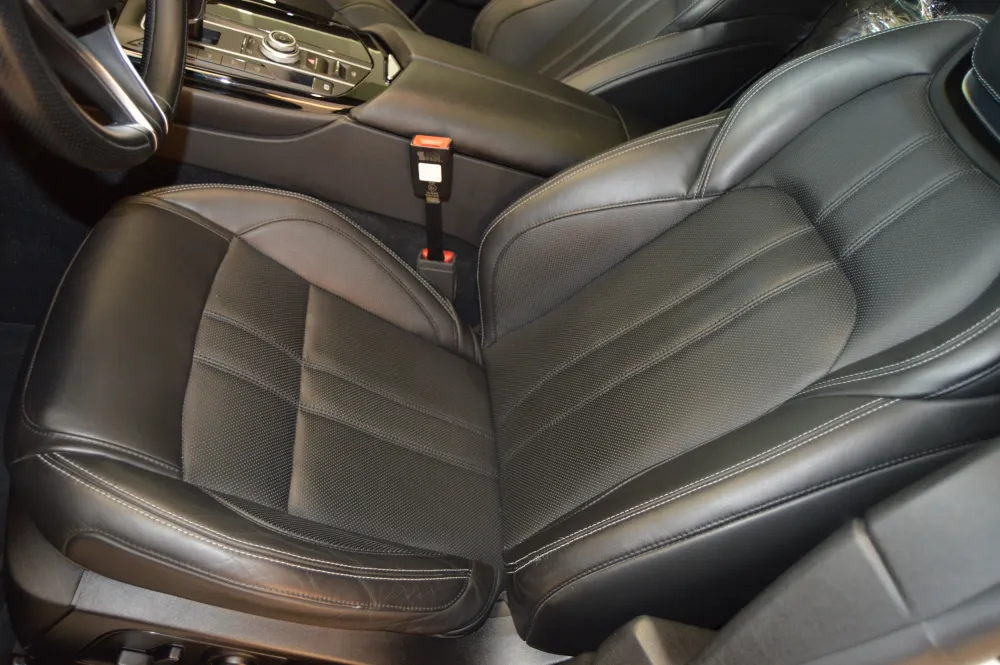Maserati Levante foto 8