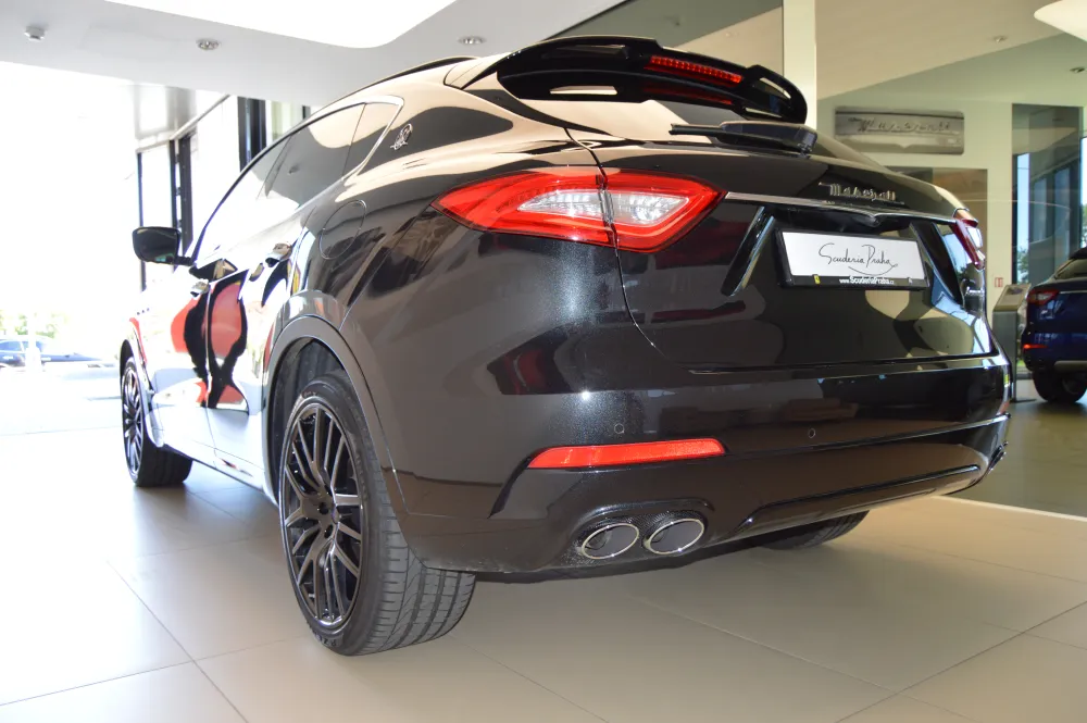 Maserati Levante foto 3