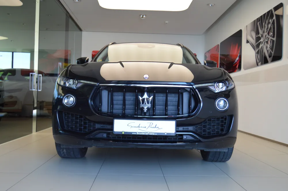 Maserati Levante foto 4