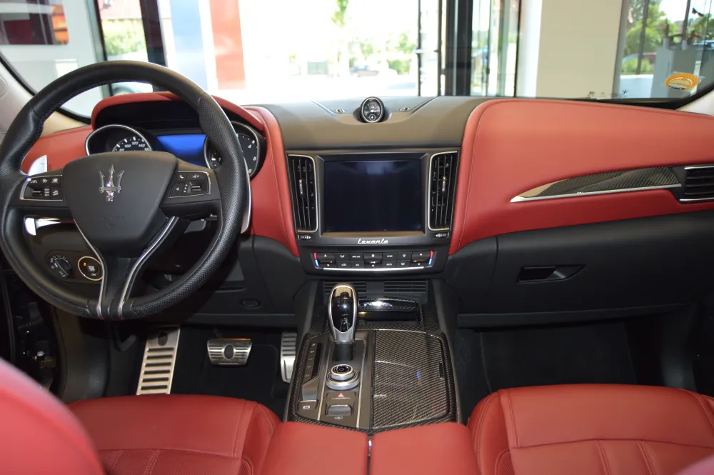 Maserati Levante foto 2