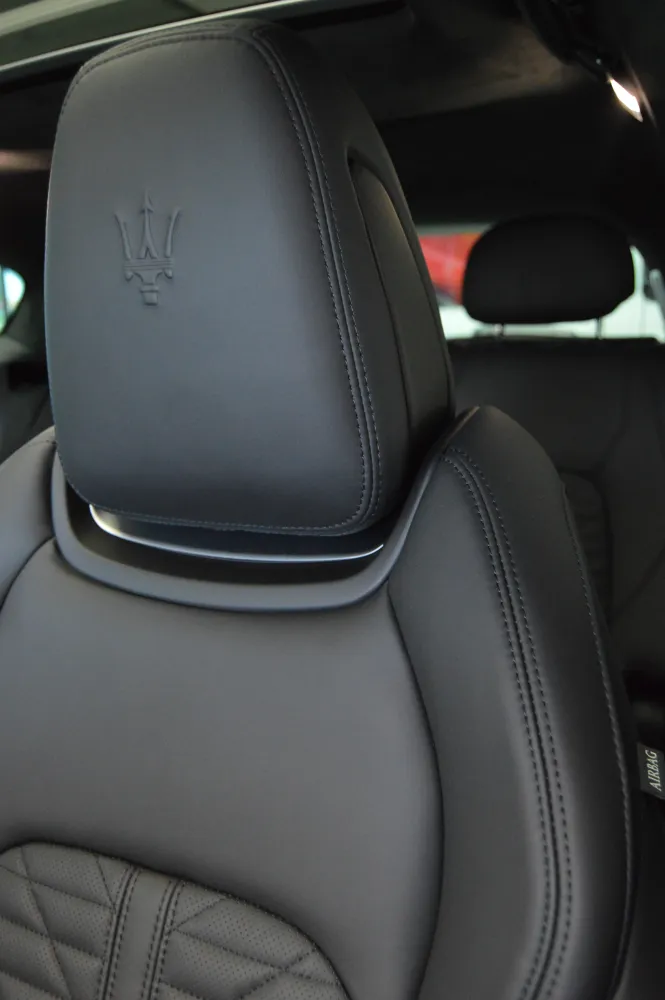 Maserati Levante foto 11