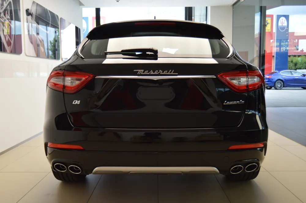 Maserati Levante foto 4