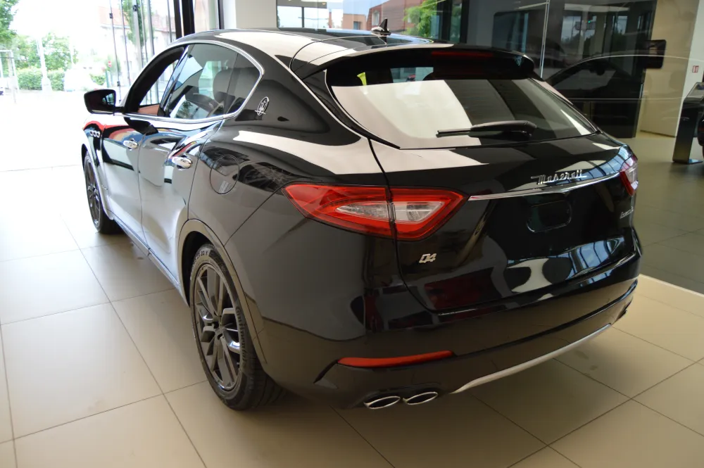 Maserati Levante foto 5