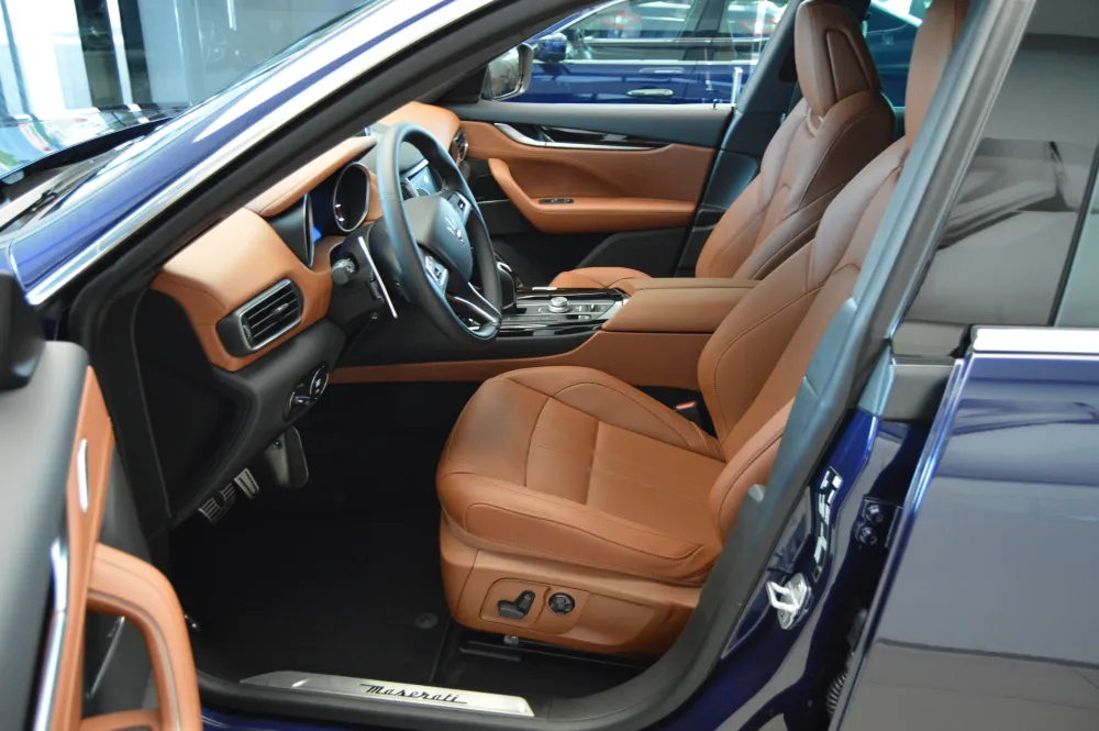 Maserati Levante foto 5