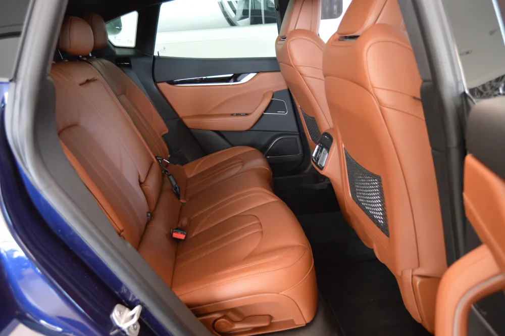 Maserati Levante foto 7