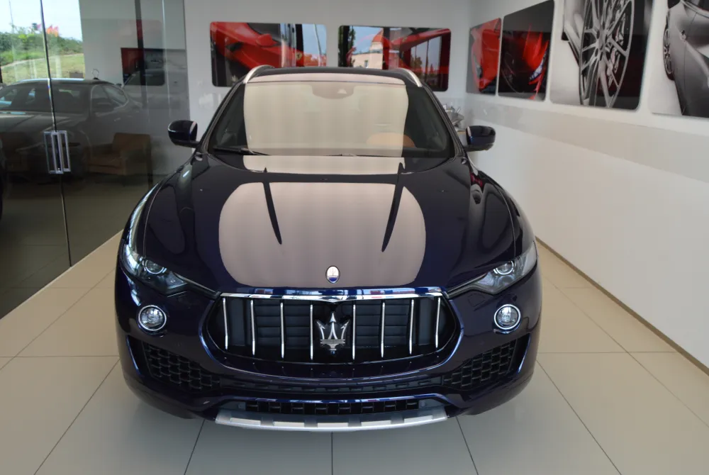 Maserati Levante foto 1