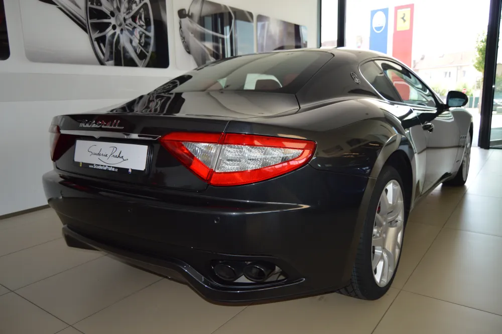 Maserati GranTurismo foto 9