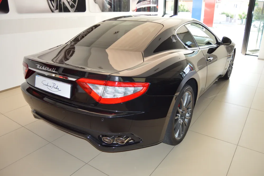 Maserati GranTurismo foto 8