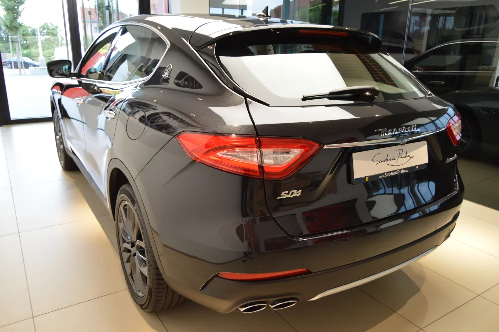 Maserati Levante foto 6