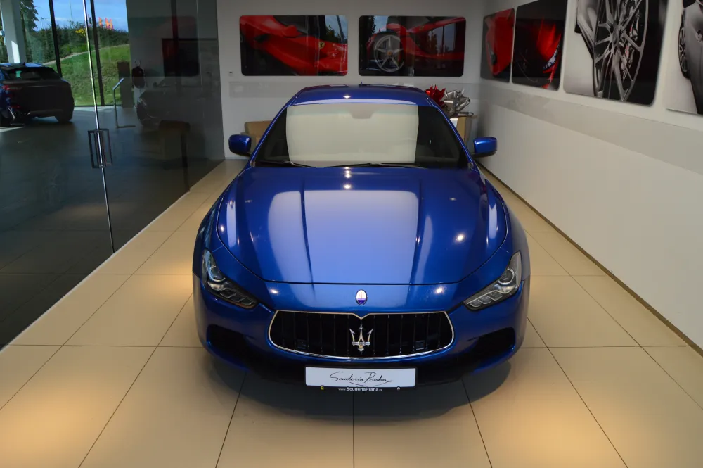 Maserati Ghibli foto 1