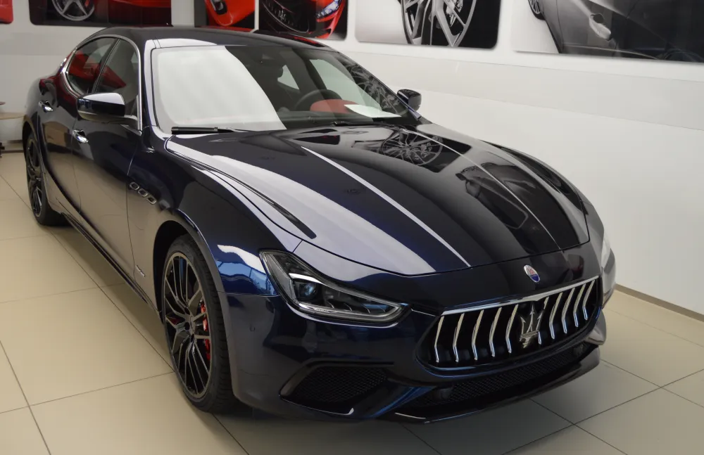 Maserati Ghibli foto 2