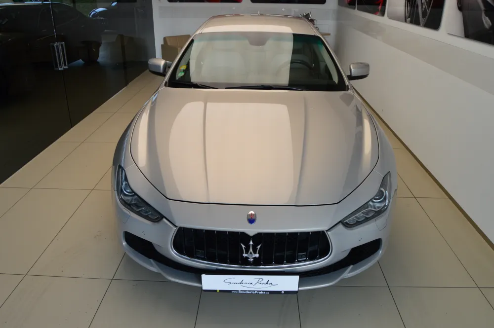 Maserati Ghibli foto 2