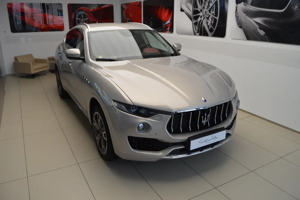 Maserati Levante foto 1