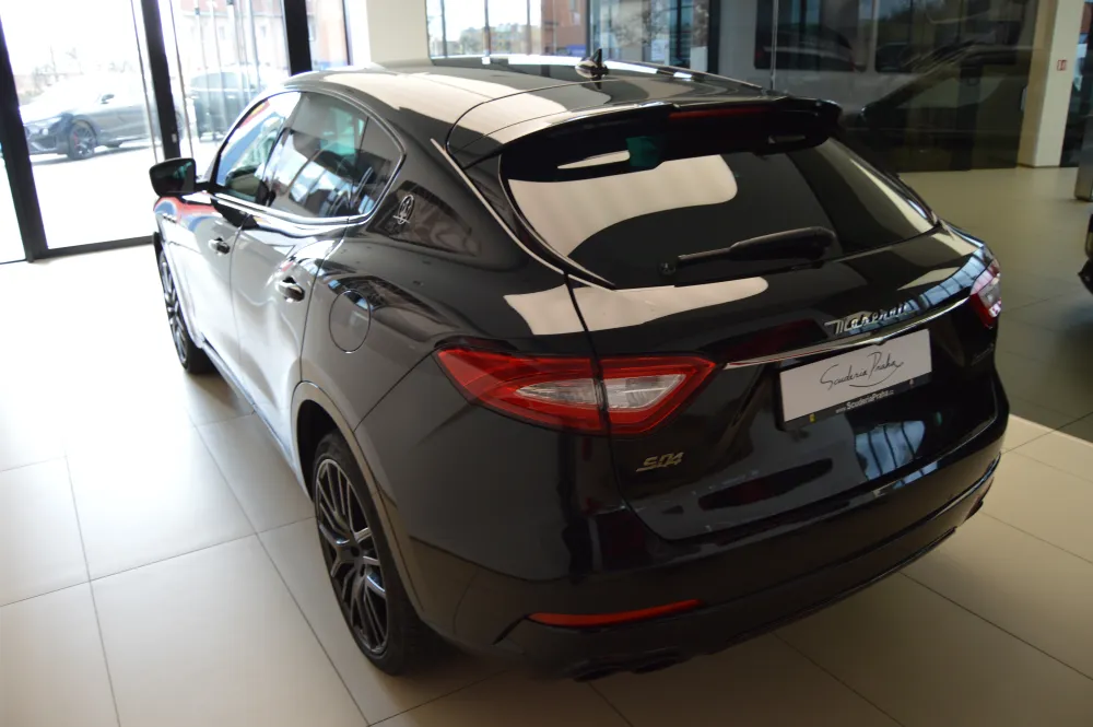 Maserati Levante foto 6