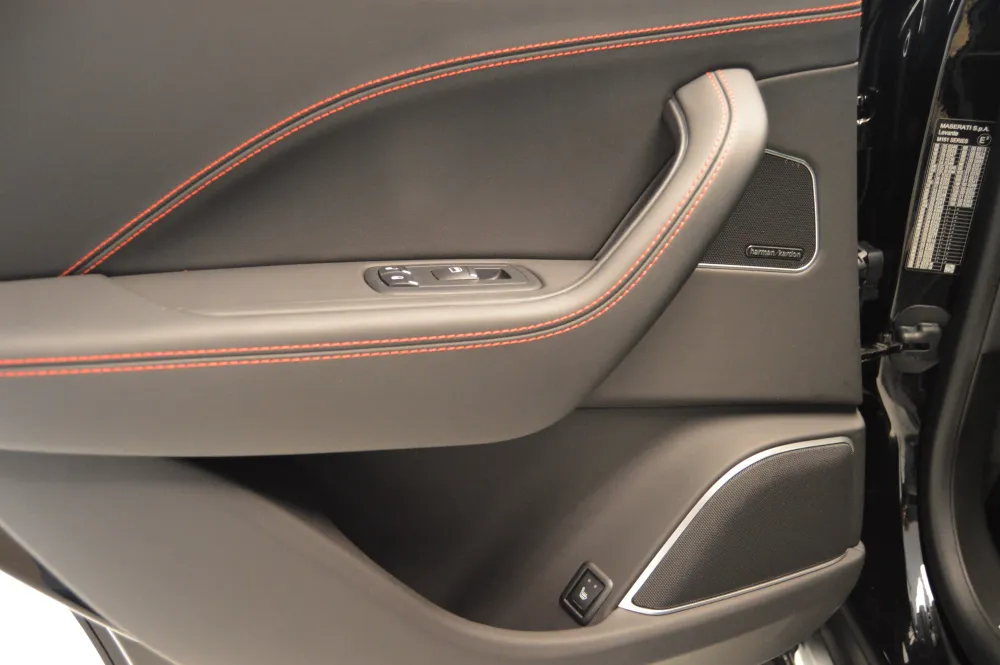 Maserati Levante foto 20