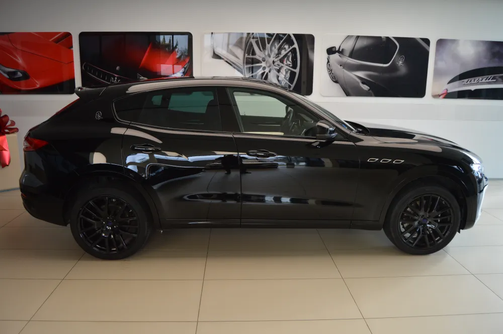 Maserati Levante foto 21