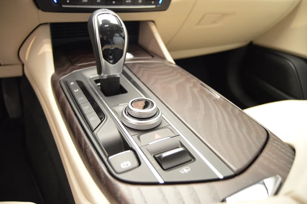 Maserati Levante foto 17