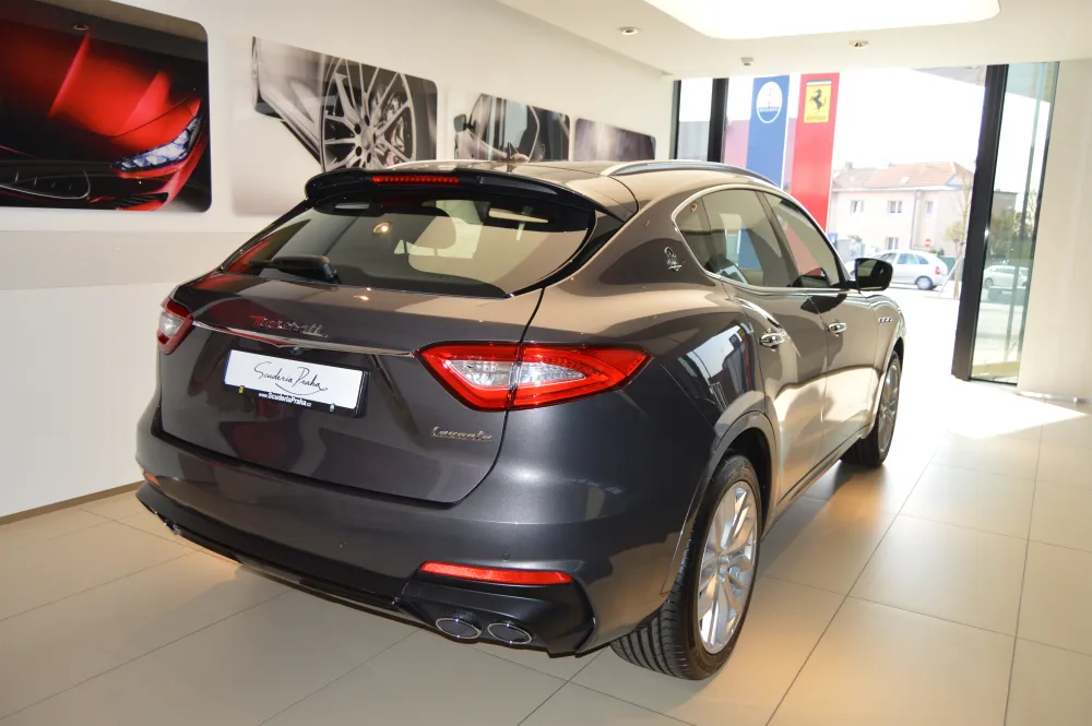 Maserati Levante foto 5