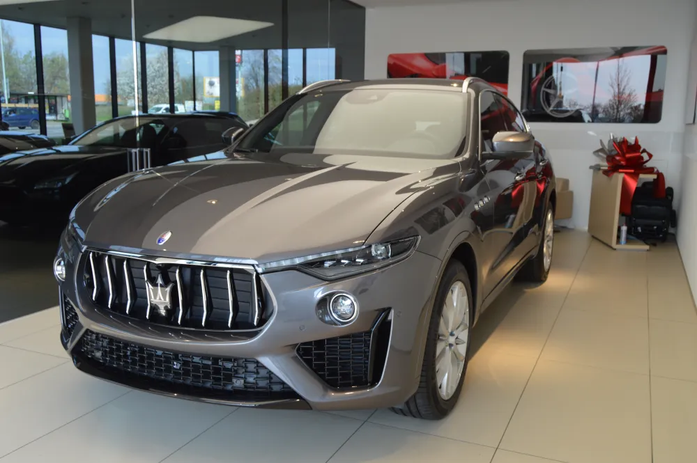 Maserati Levante foto 4