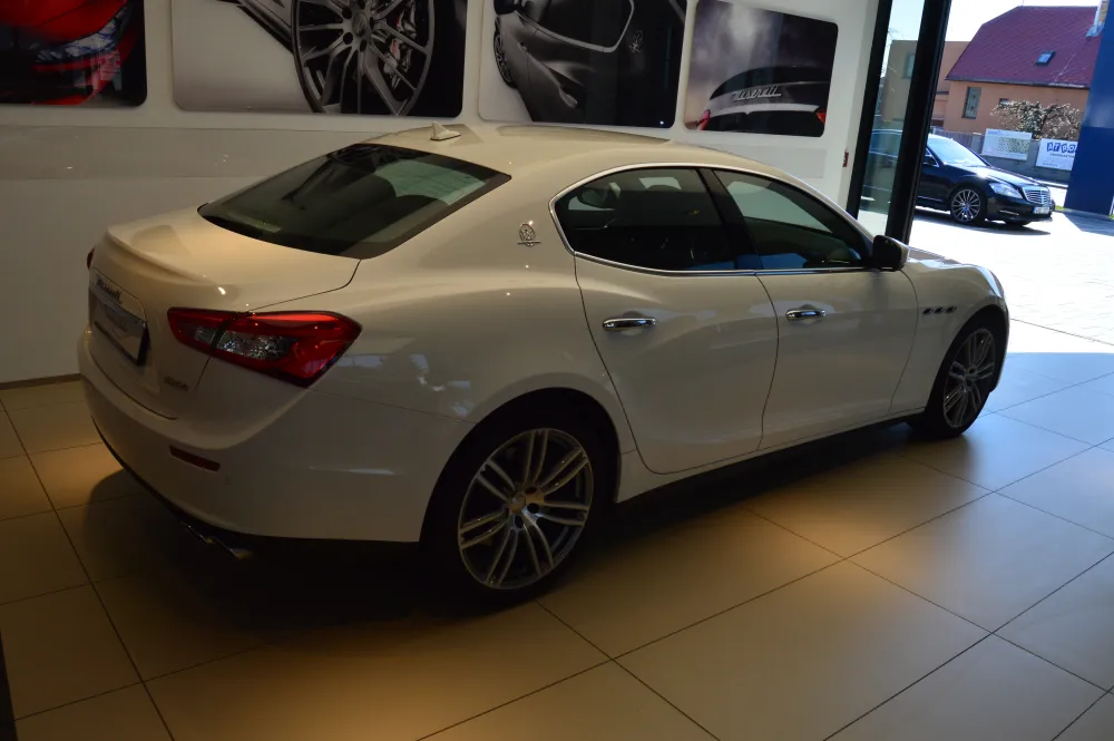 Maserati Ghibli foto 17