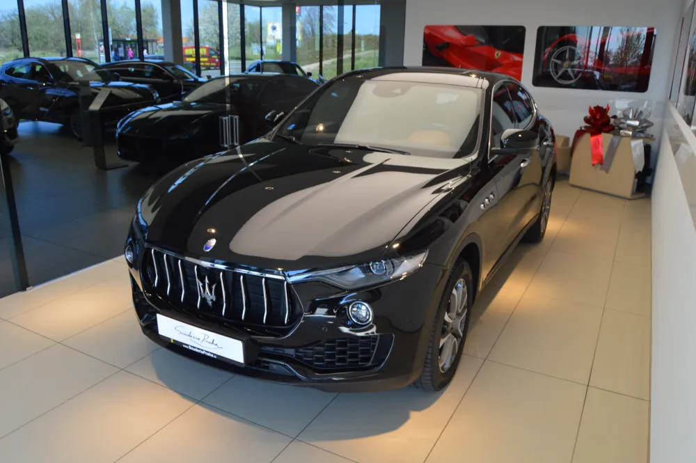 Maserati Levante foto 1