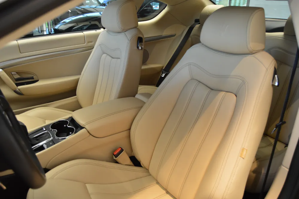 Maserati GranTurismo foto 8