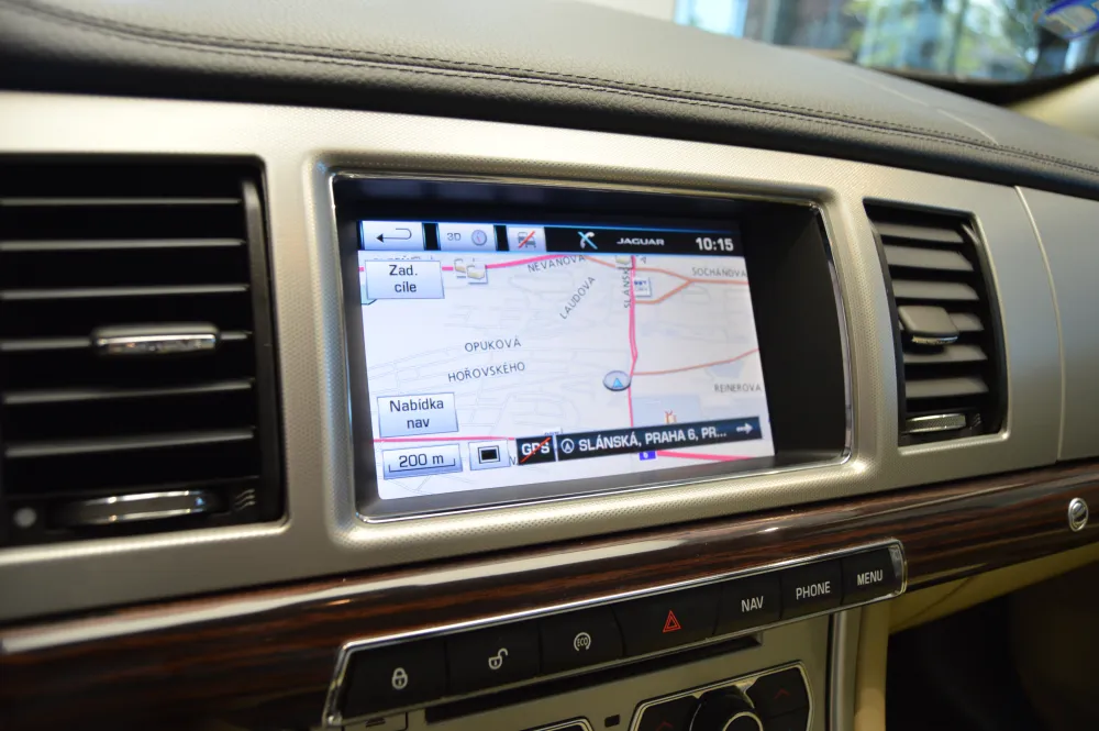 Jaguar XF 2.2D Sportbrake foto 19