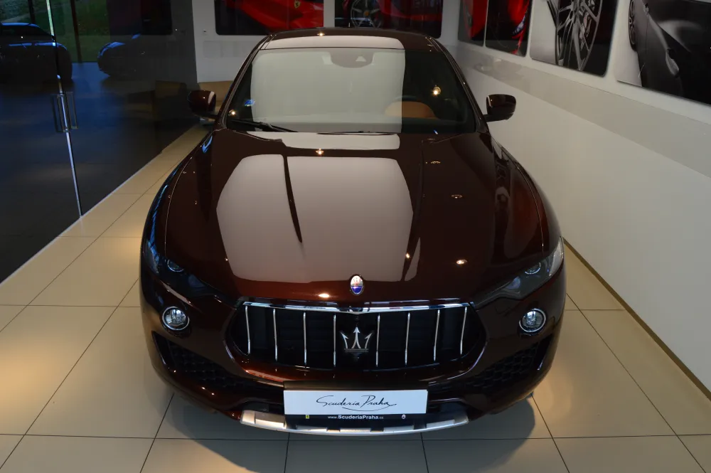 Maserati Levante foto 2