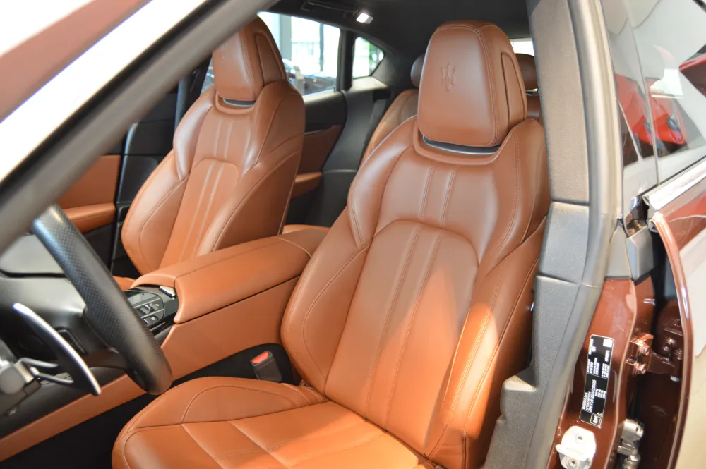 Maserati Levante foto 9