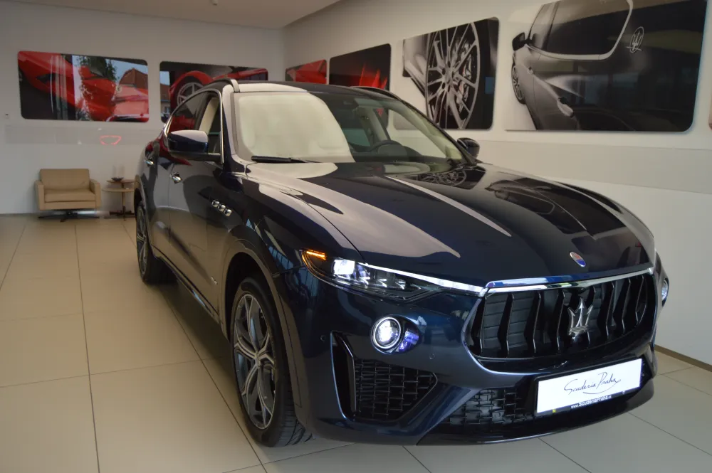 Maserati Levante foto 2