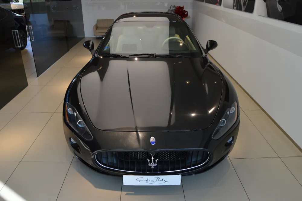 Maserati GranTurismo foto 2